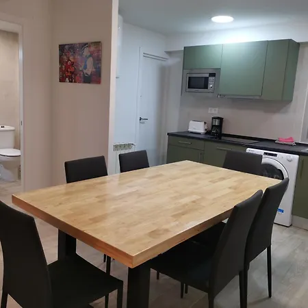 Διαμέρισμα El Pilar 5 *